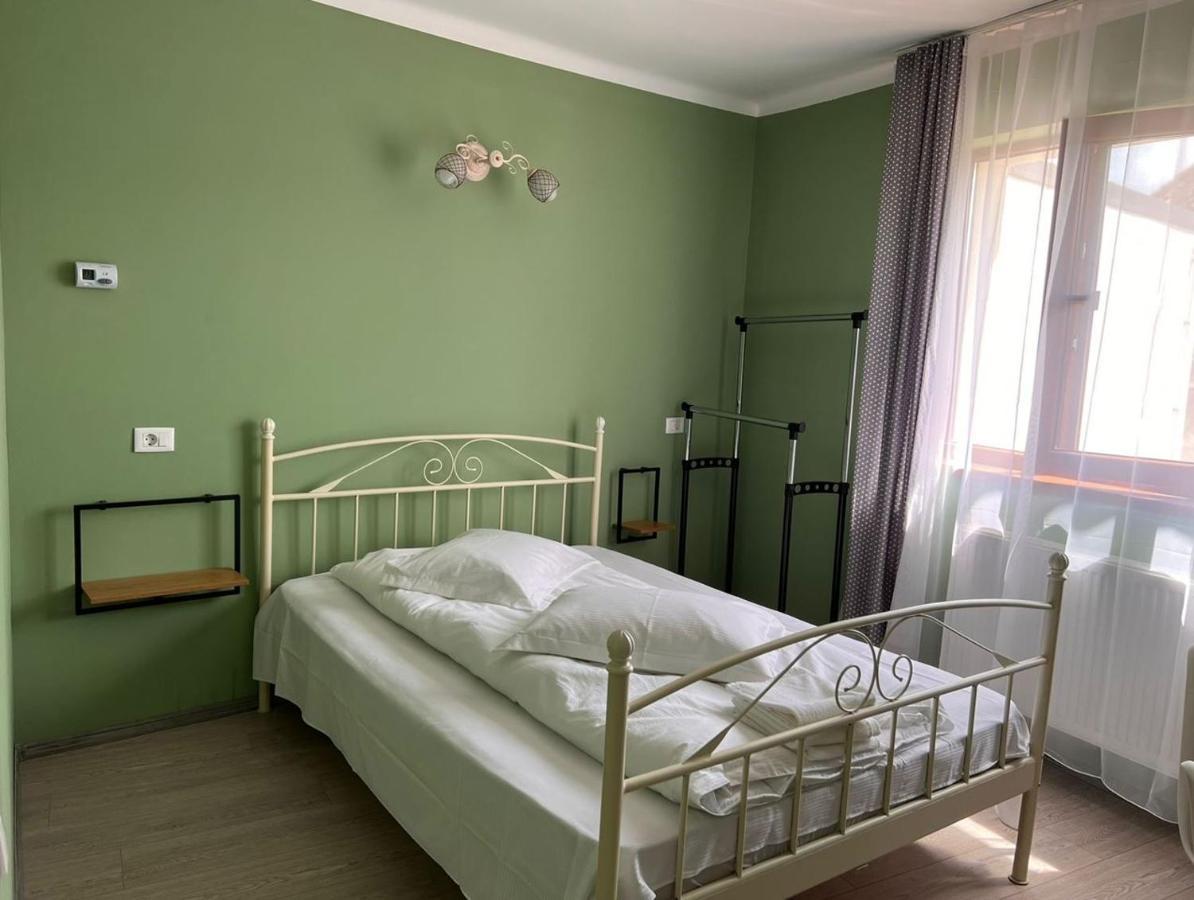Premont Studios Ghimbav Zewnętrze zdjęcie